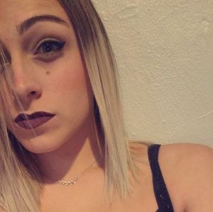 Meet your Posher, Mel